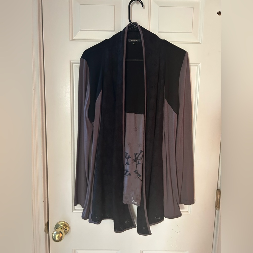 Fall Sale: Radzoli lightweight shrug/jacket. Black/brown lace accents